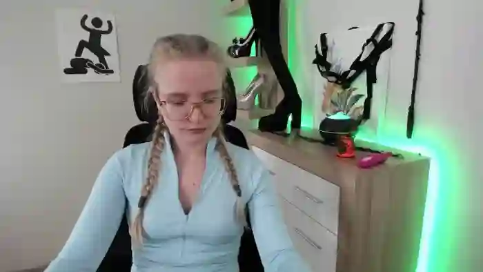 NancyxSTAR