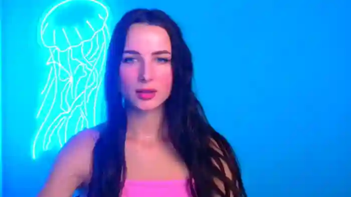 Scarlett_Wonder