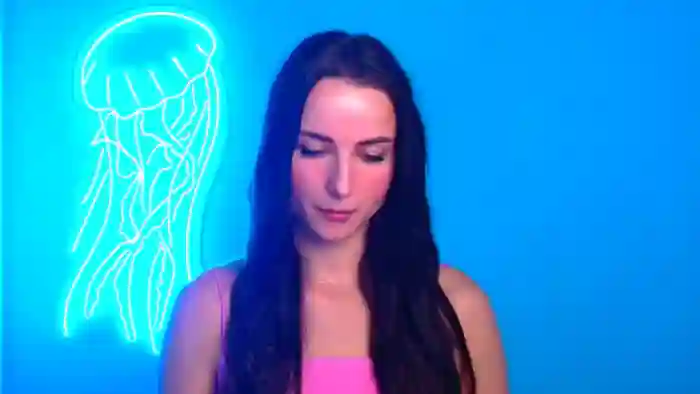 Scarlett_Wonder