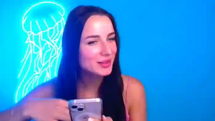 Scarlett_Wonder