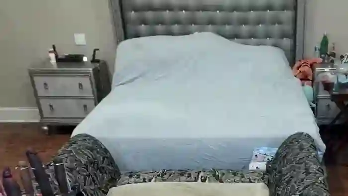 lucy_aura