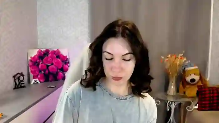 MeganNaughtyy