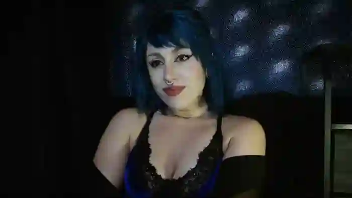 MissVikkiBlue