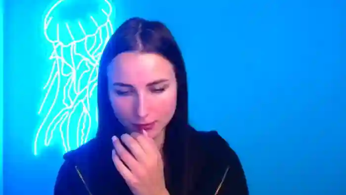 Scarlett_Wonder