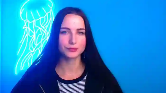 Scarlett_Wonder