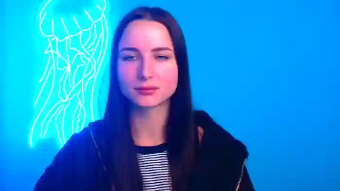 Scarlett_Wonder
