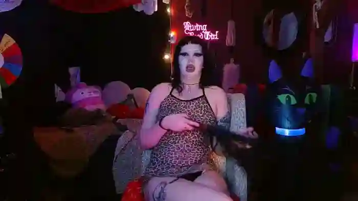 Bettieee_Agura