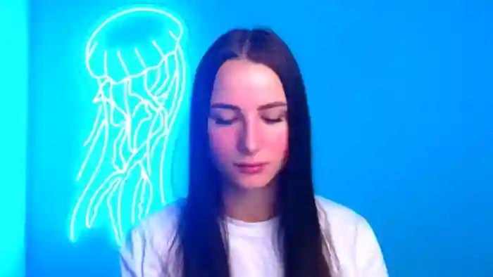 Scarlett_Wonder