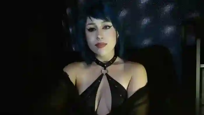 MissVikkiBlue