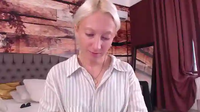 NatalieXBitton