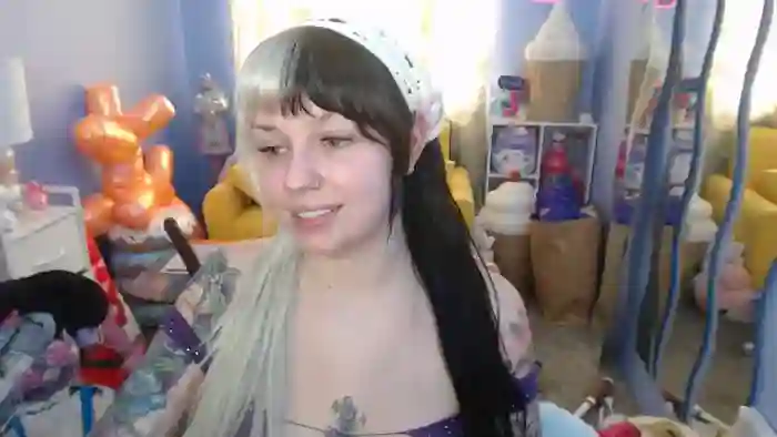 Angelina_Glass