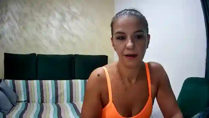 CAITLYIN