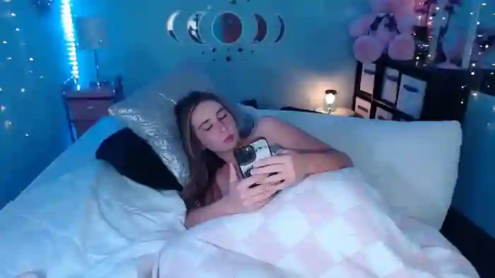 Lacey_Prescott