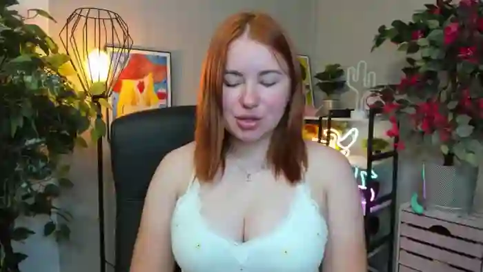 hotLaylaStar