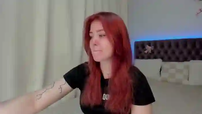 EllaMyerss