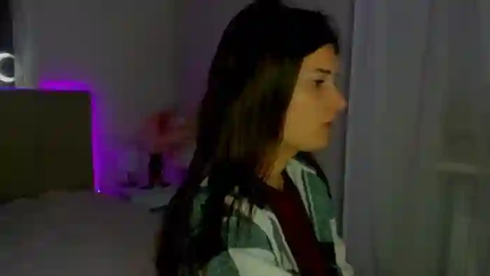 LauraLeee