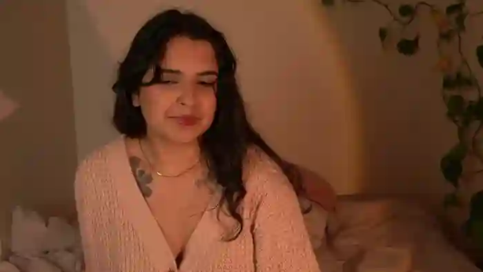 MayaPetite