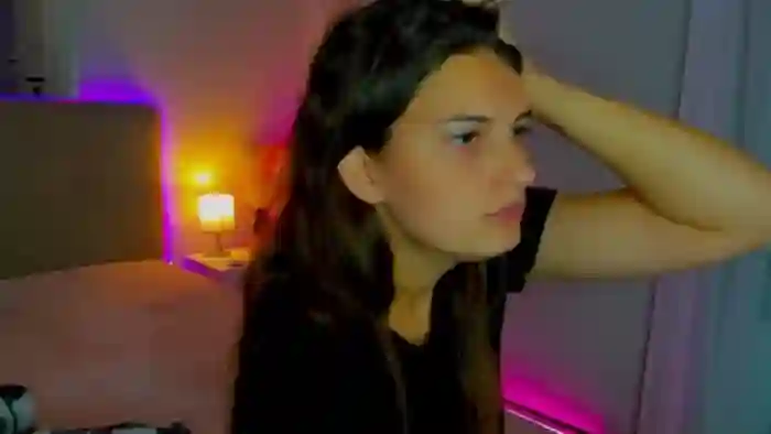 LauraLeee