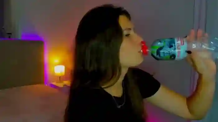 LauraLeee