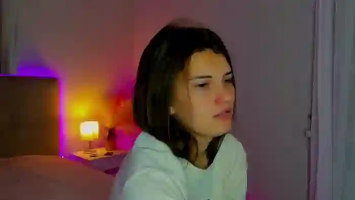 LauraLeee