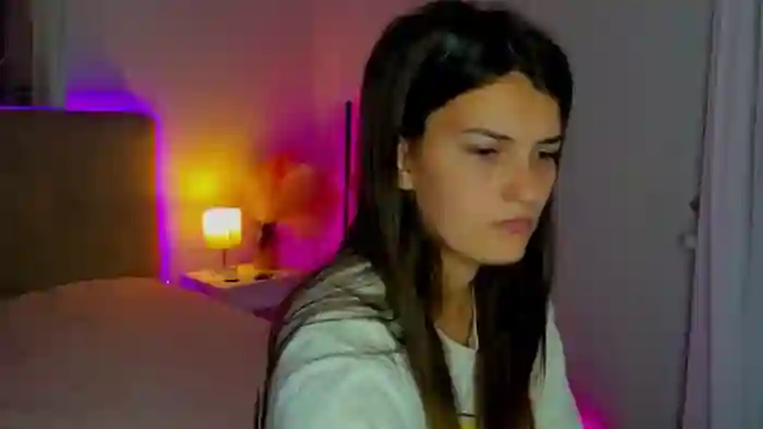 LauraLeee