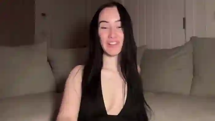 ZaraHartUK