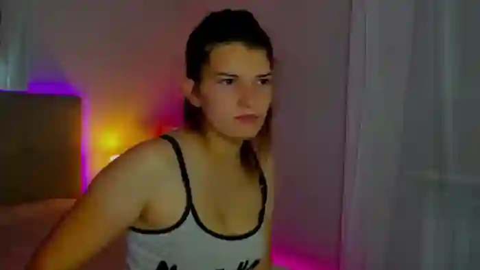 LauraLeee