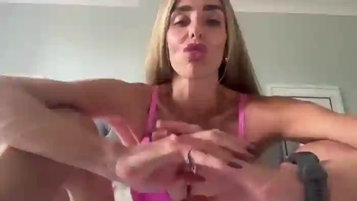 EllaLunaaa