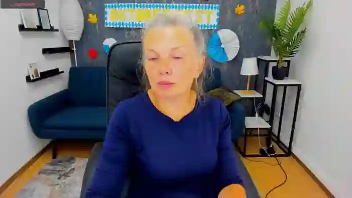 YrhotAbbyX
