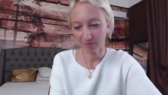 NatalieXBitton