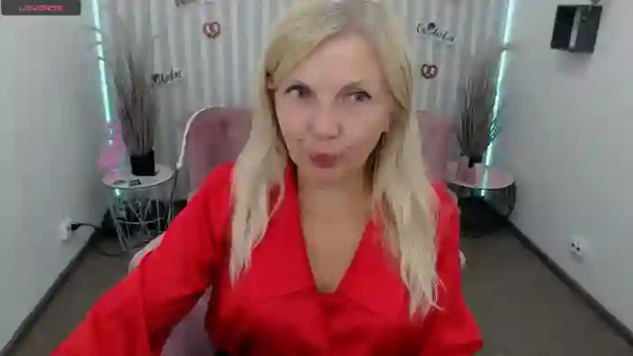 YrhotAbbyX
