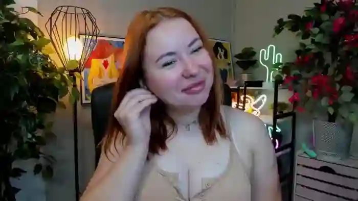 hotLaylaStar