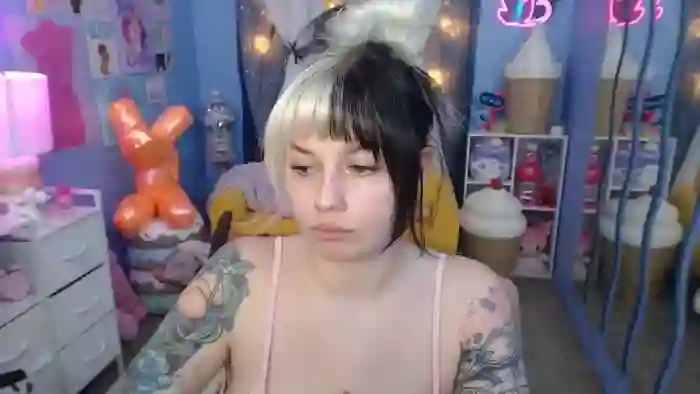 Angelina_Glass
