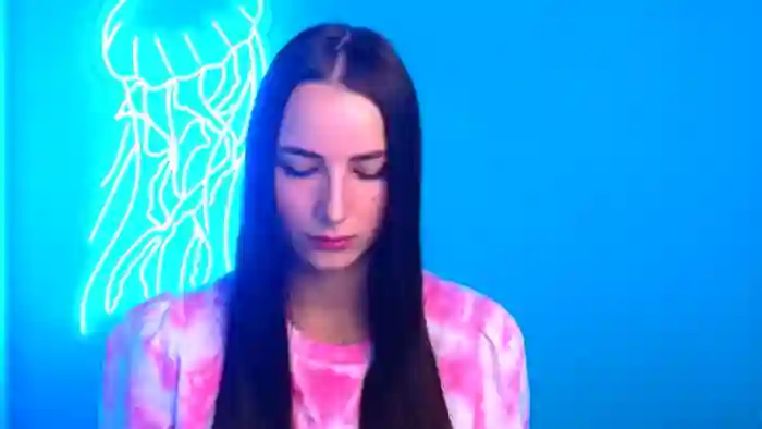 Scarlett_Wonder