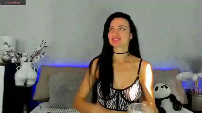 Tina_Mart