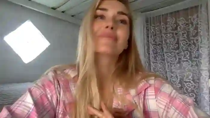 Tina_a
