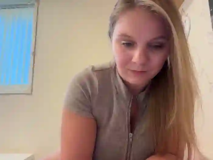 BustyMollyy