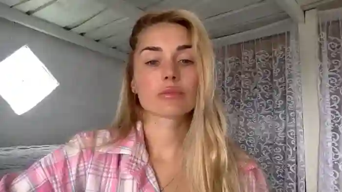 Tina_a
