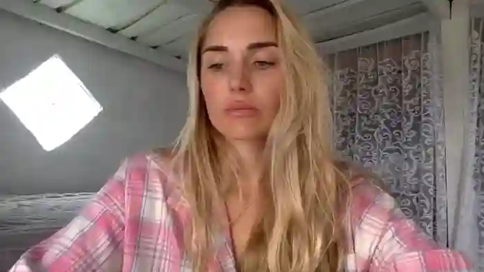 Tina_a