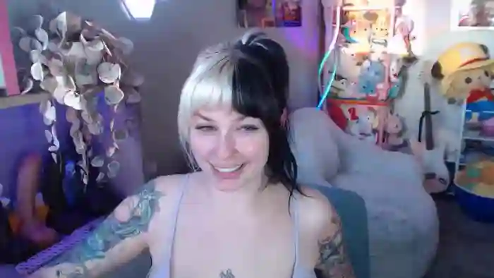 Angelina_Glass