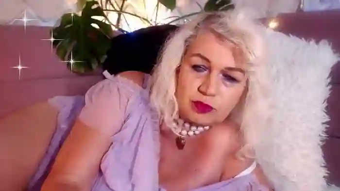 GlamourKitten