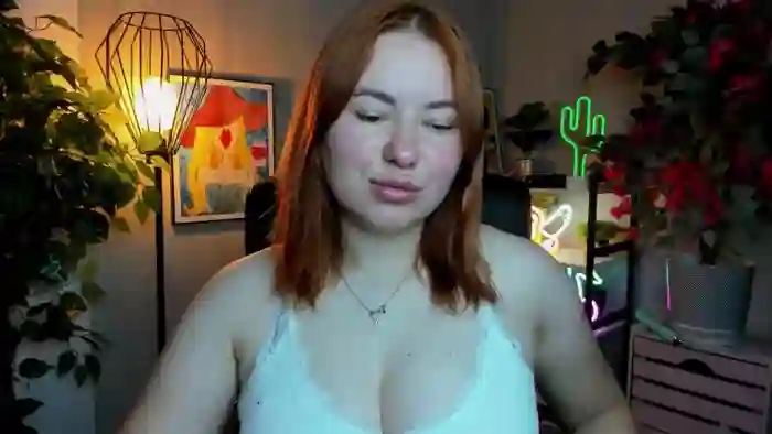 hotLaylaStar