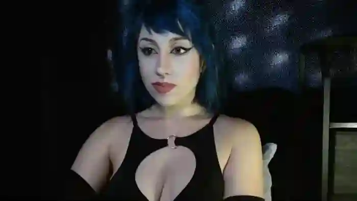 MissVikkiBlue