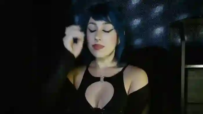 MissVikkiBlue