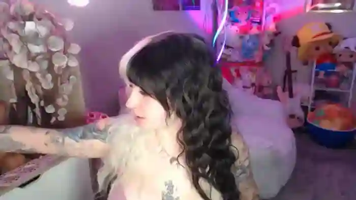 Angelina_Glass