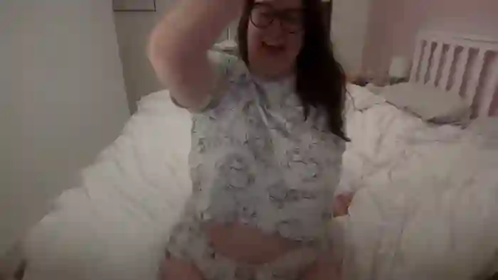 LadyRed_UK