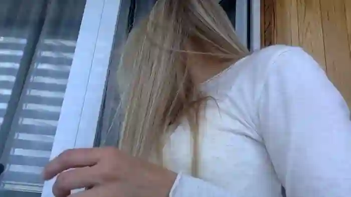 Tina_a