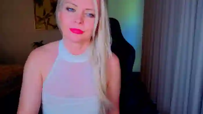 MsLindsayDevis