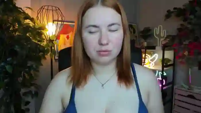 hotLaylaStar