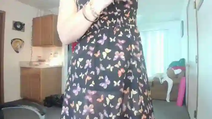 Hottyhousewife18